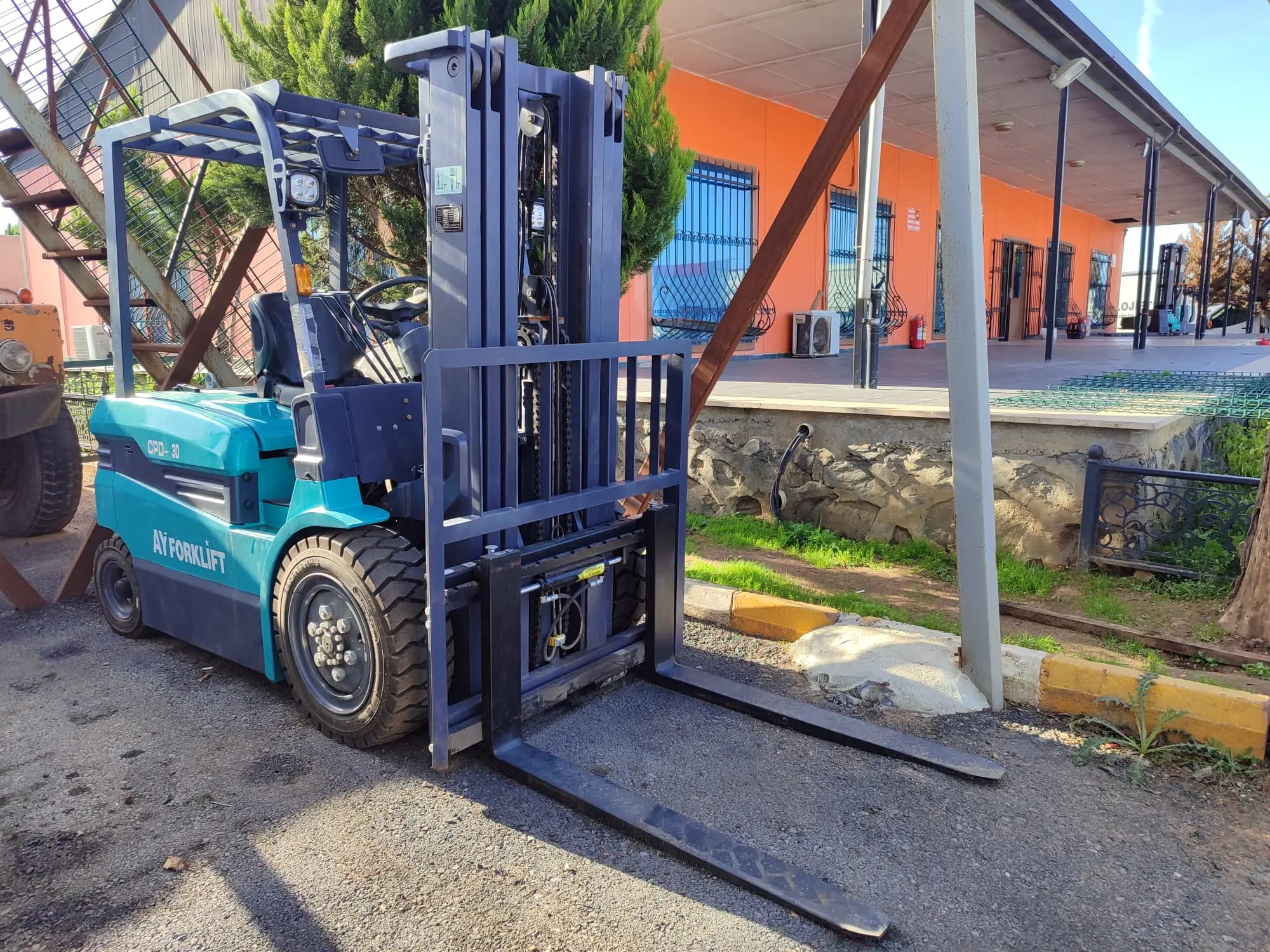 Elektrikli Forklift