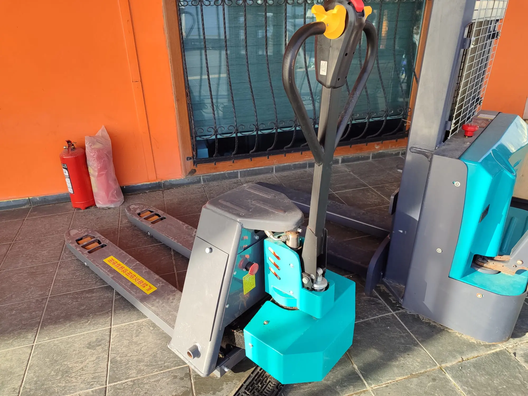 Elektrikli Transpalet