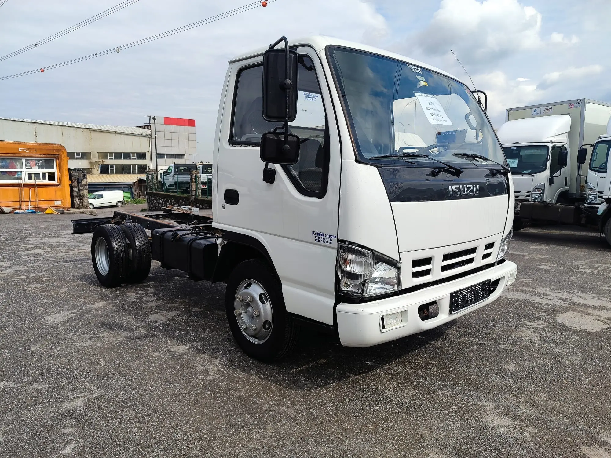 Isuzu Nkr Wİde / Kamyonet