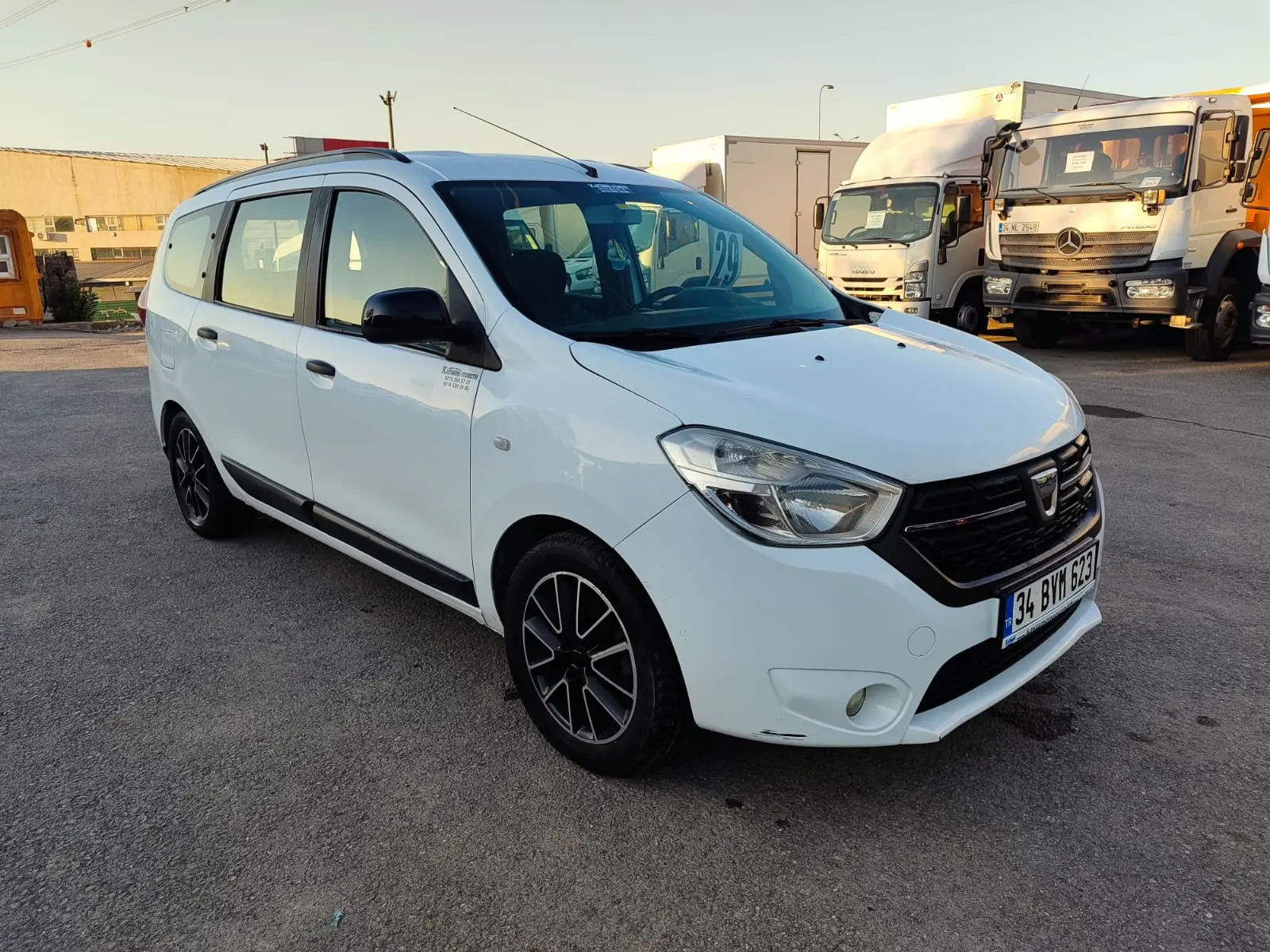 Lodgy Laureate 1.5 Blue dCİ 95 7 Kişilik