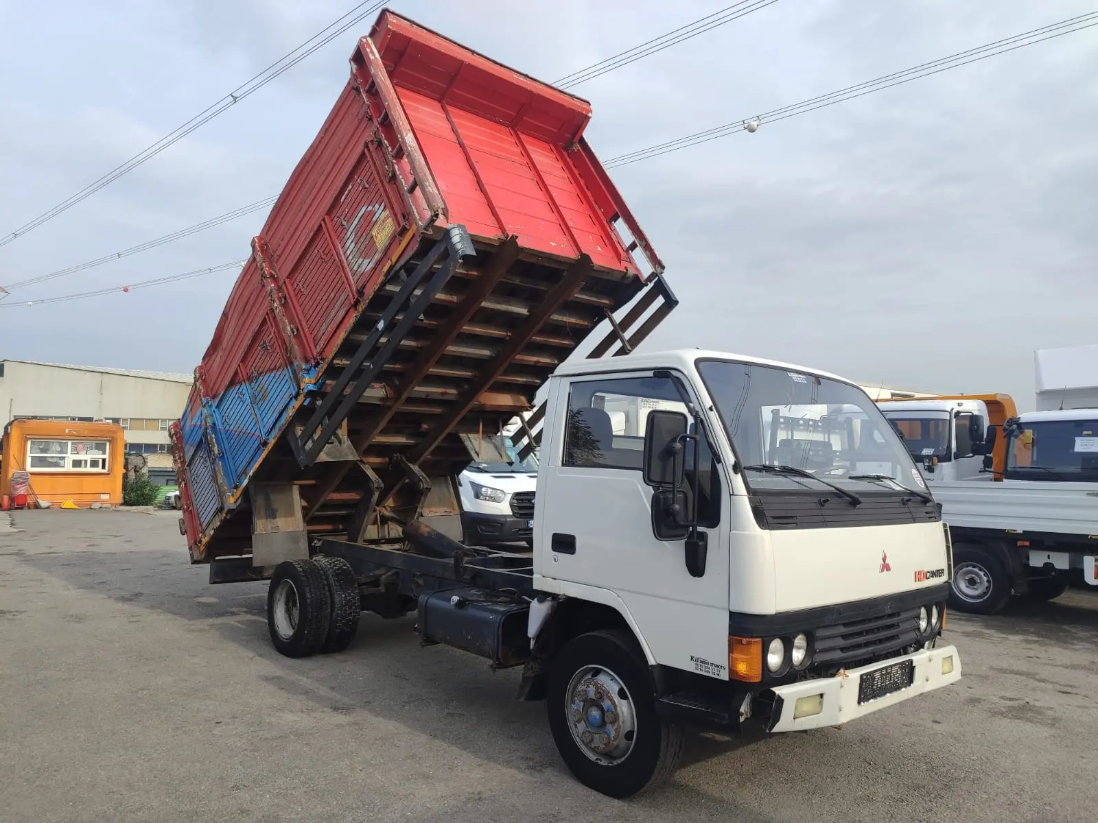 Mitsubishi 449 Damperli Kamyon