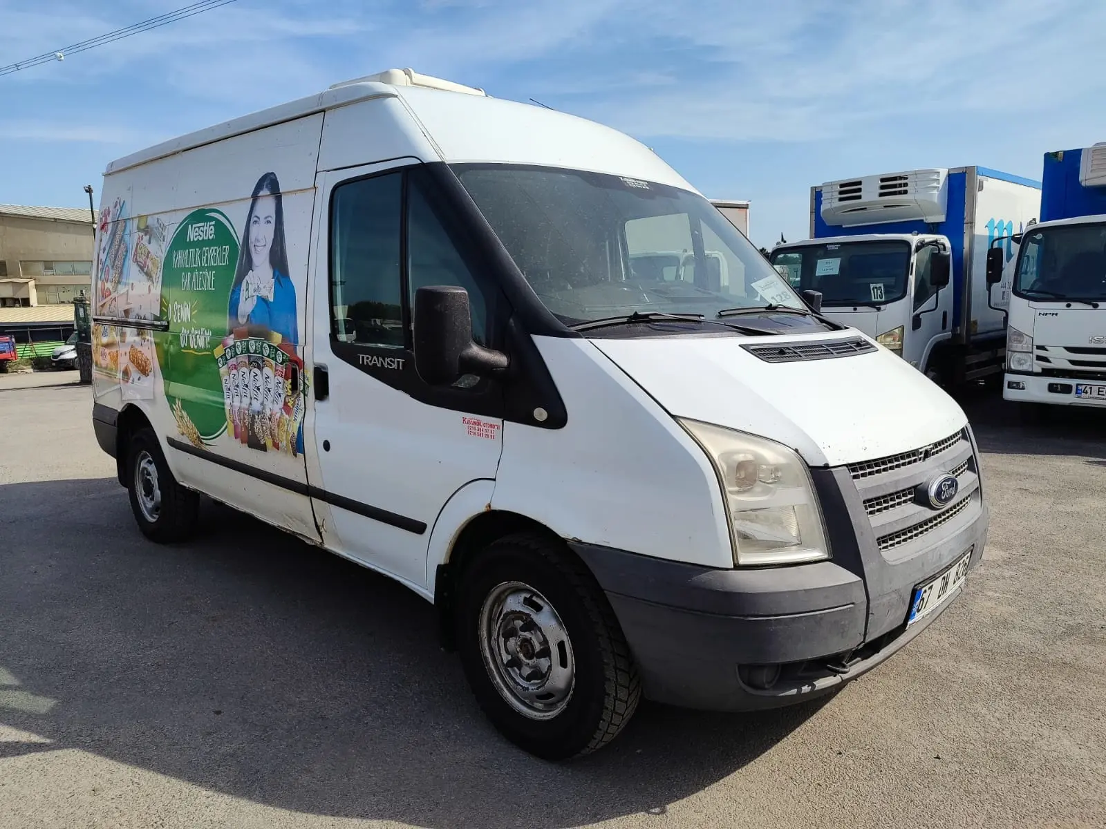 Transit 330M / Panelvan