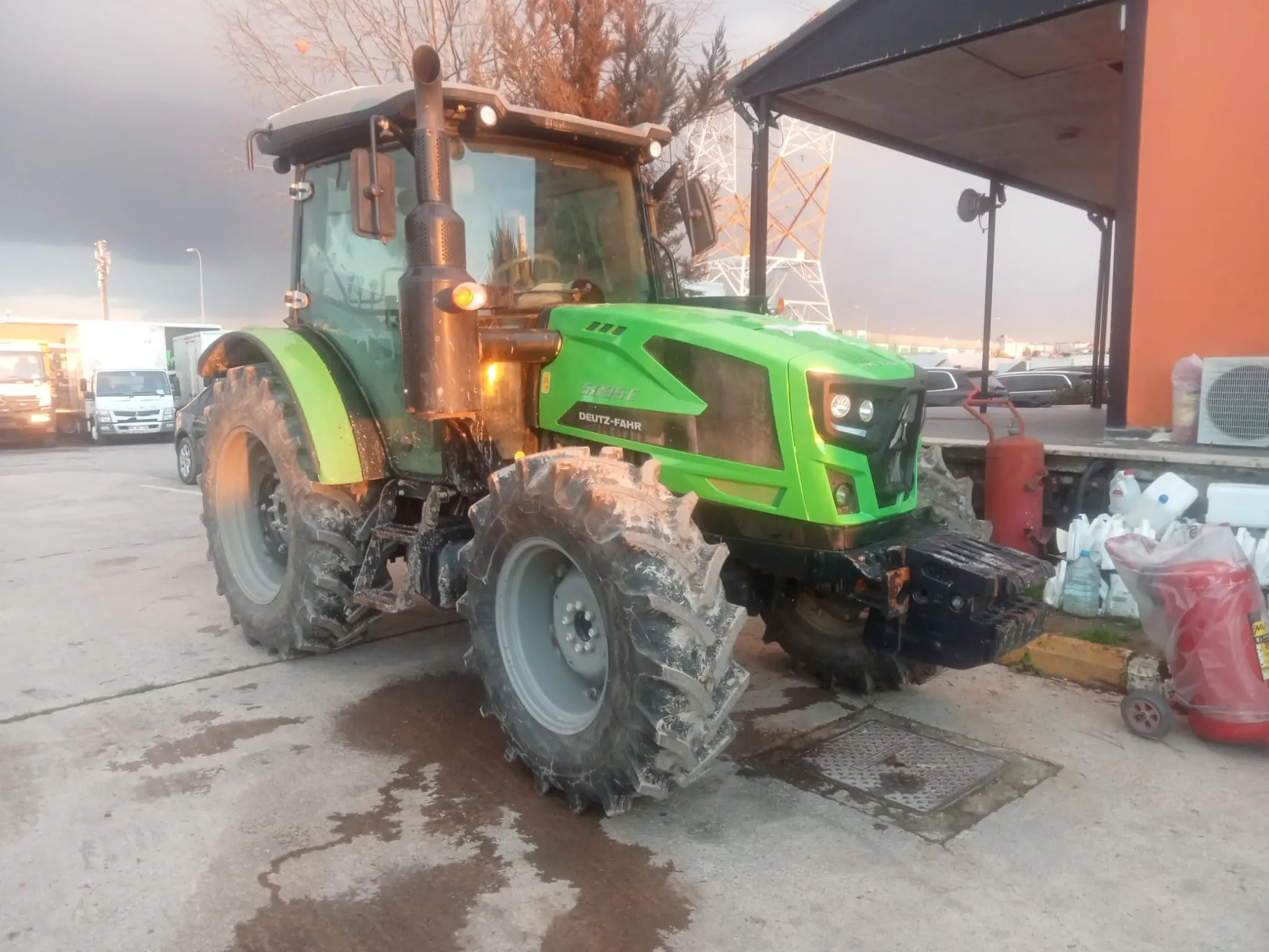 Deutz 5095E 4x4 Traktör