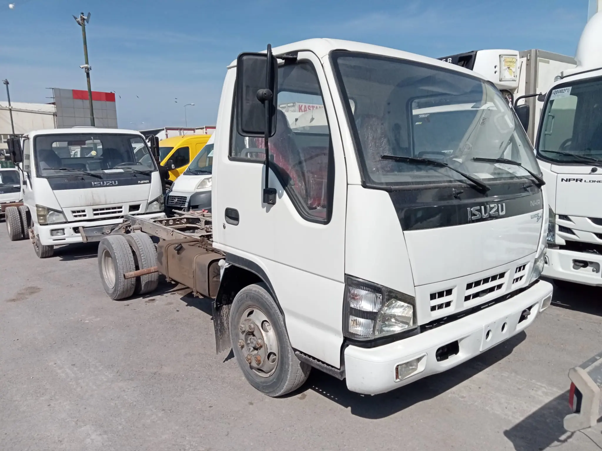 Isuzu Nkr Wİde / Kamyonet