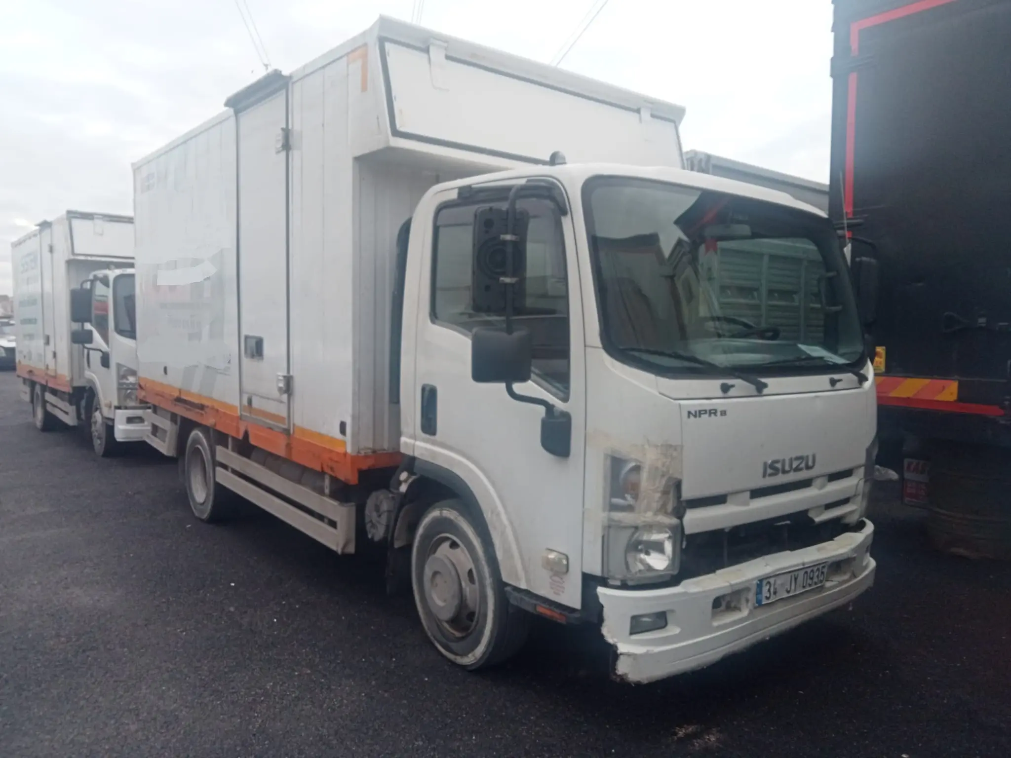 Isuzu Npr 8 / Kamyon