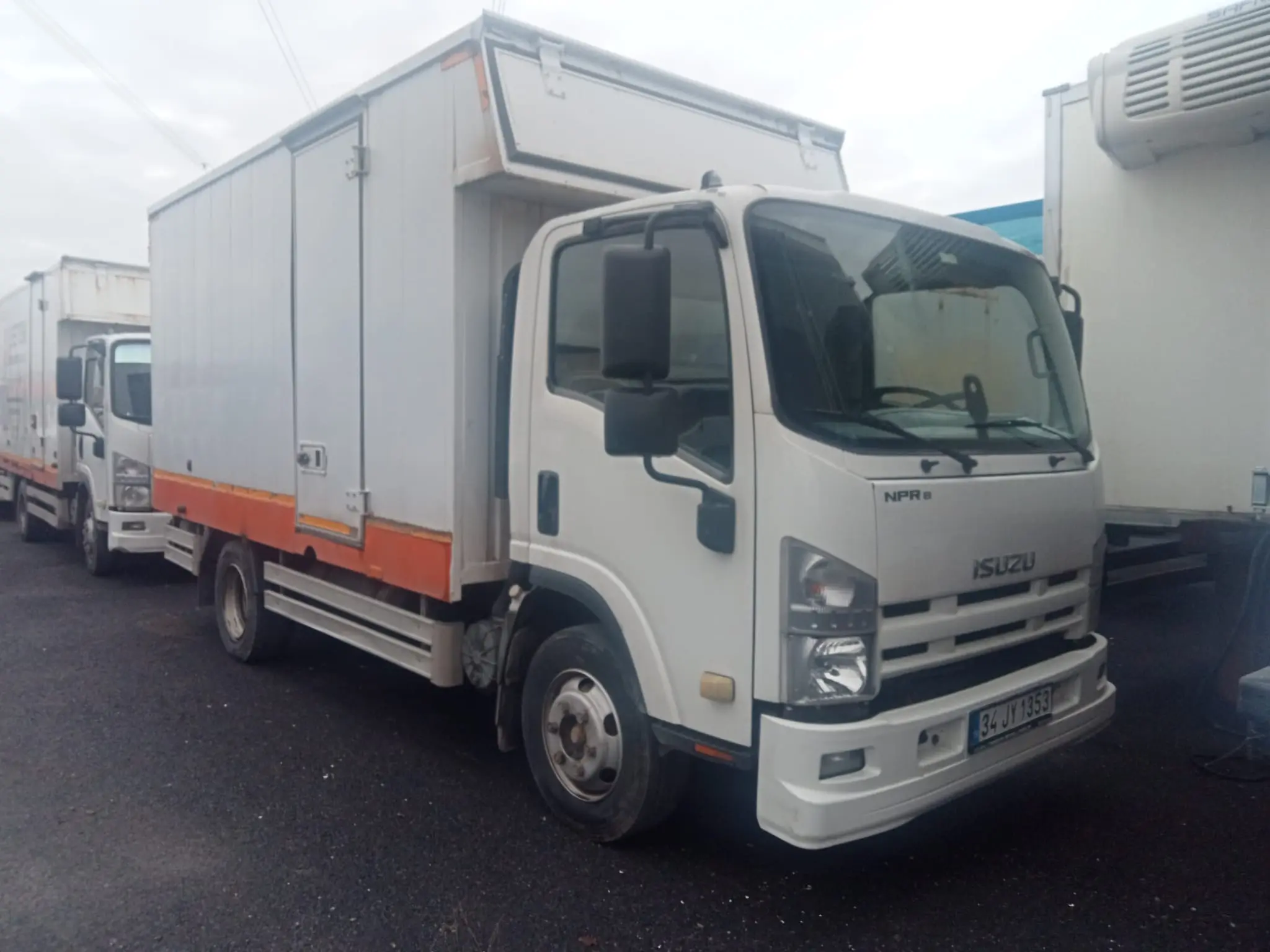 Isuzu Npr 8 / Kamyon