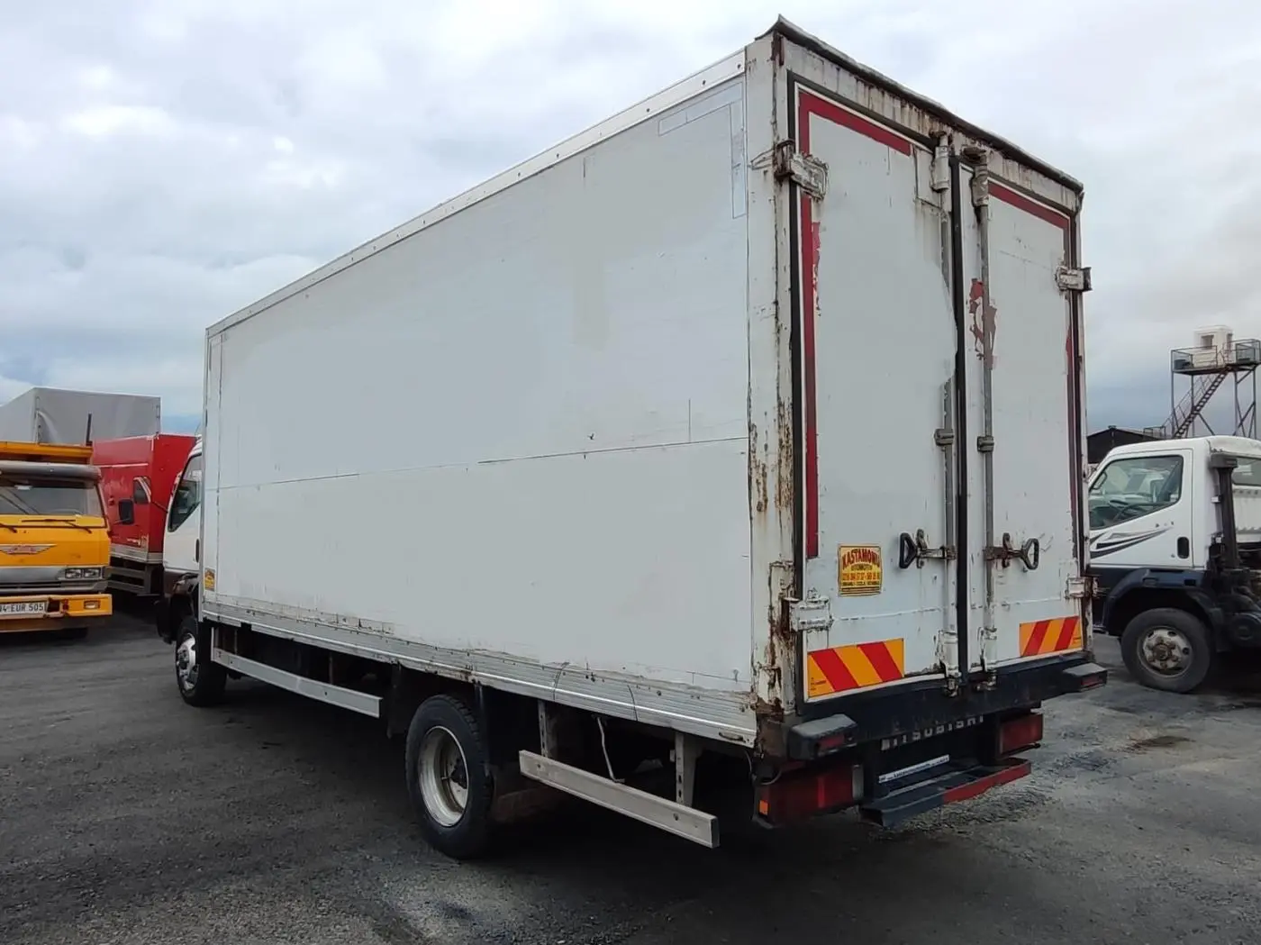 Kapalı Sac Kasa ( Mitsubishi Dragon )