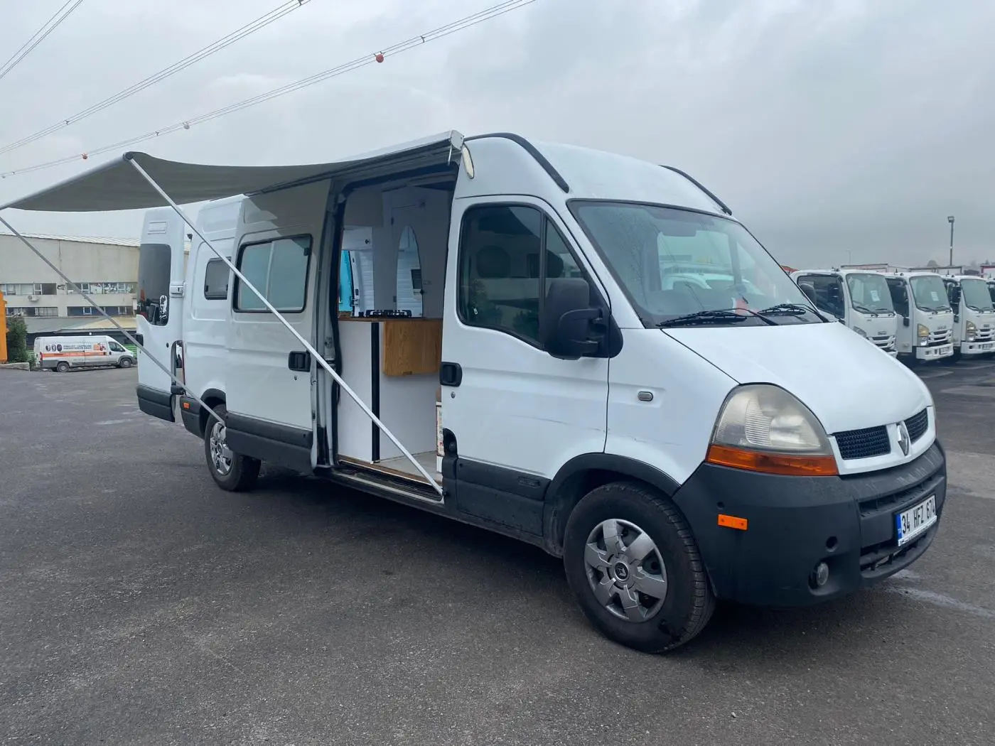 Master / Motokaravan