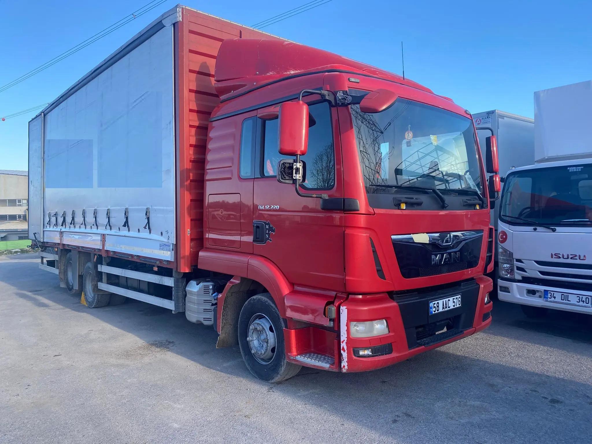 TGL 12.220 / 10 Teker Kamyon