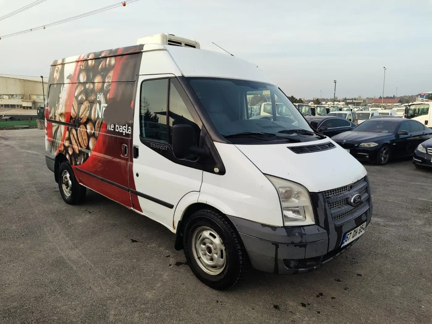 Transit 330M / Panelvan